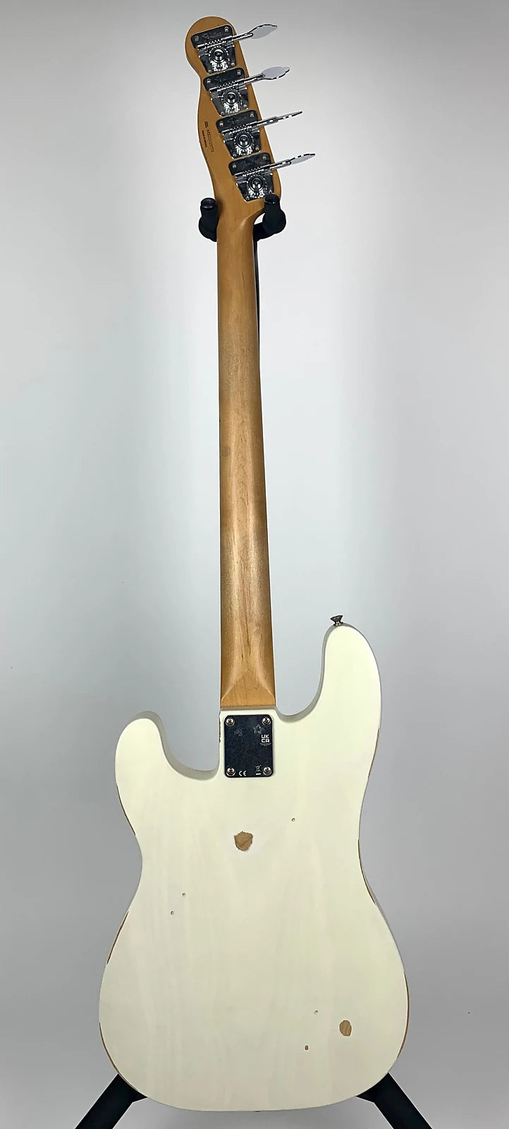 Fender Mike Dirnt Road Worn Precision Bass with Rosewood Fingerboard - White Blonde