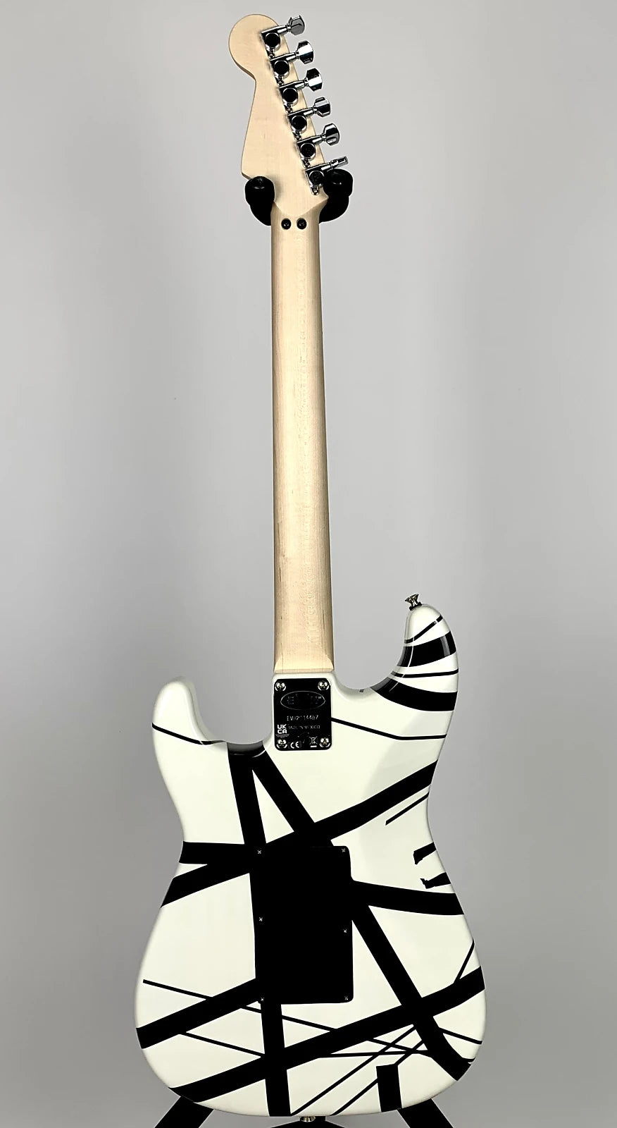 EVH Striped Series with Maple Fingerboard - White with Black Stripes