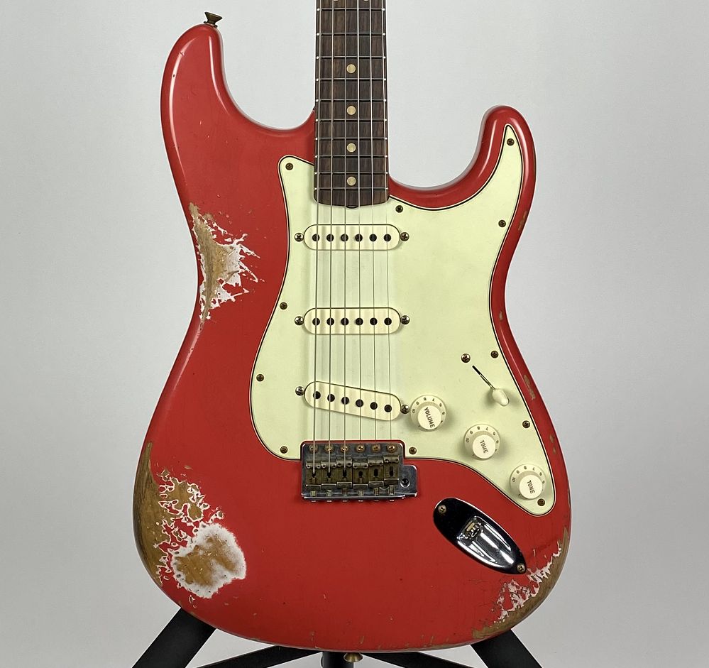 Fender Custom Shop Limited Edition '63 Stratocaster - Heavy Relic, Fiesta Red