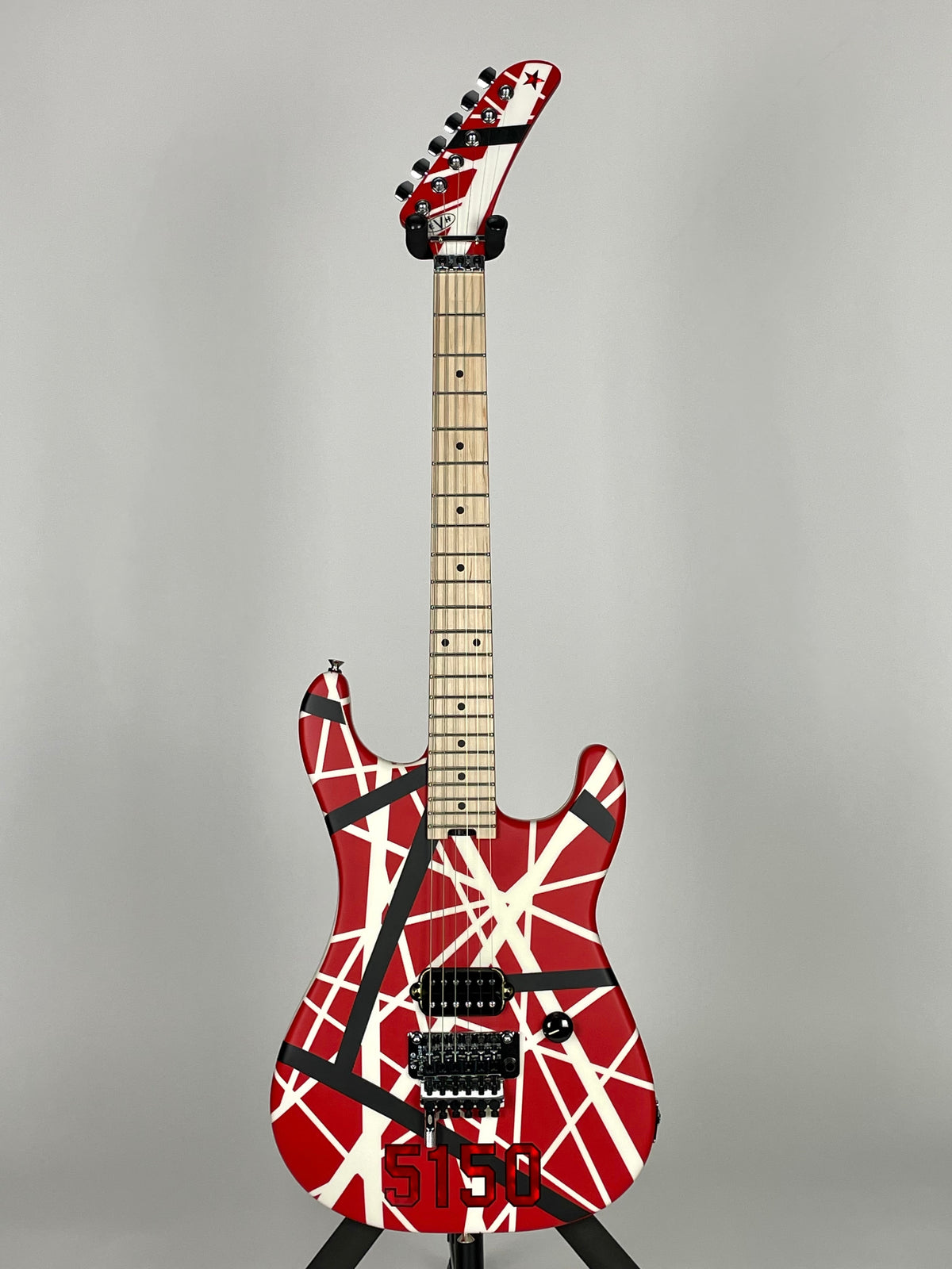 EVH Striped Series 5150 with Maple Fingerboard - Red with