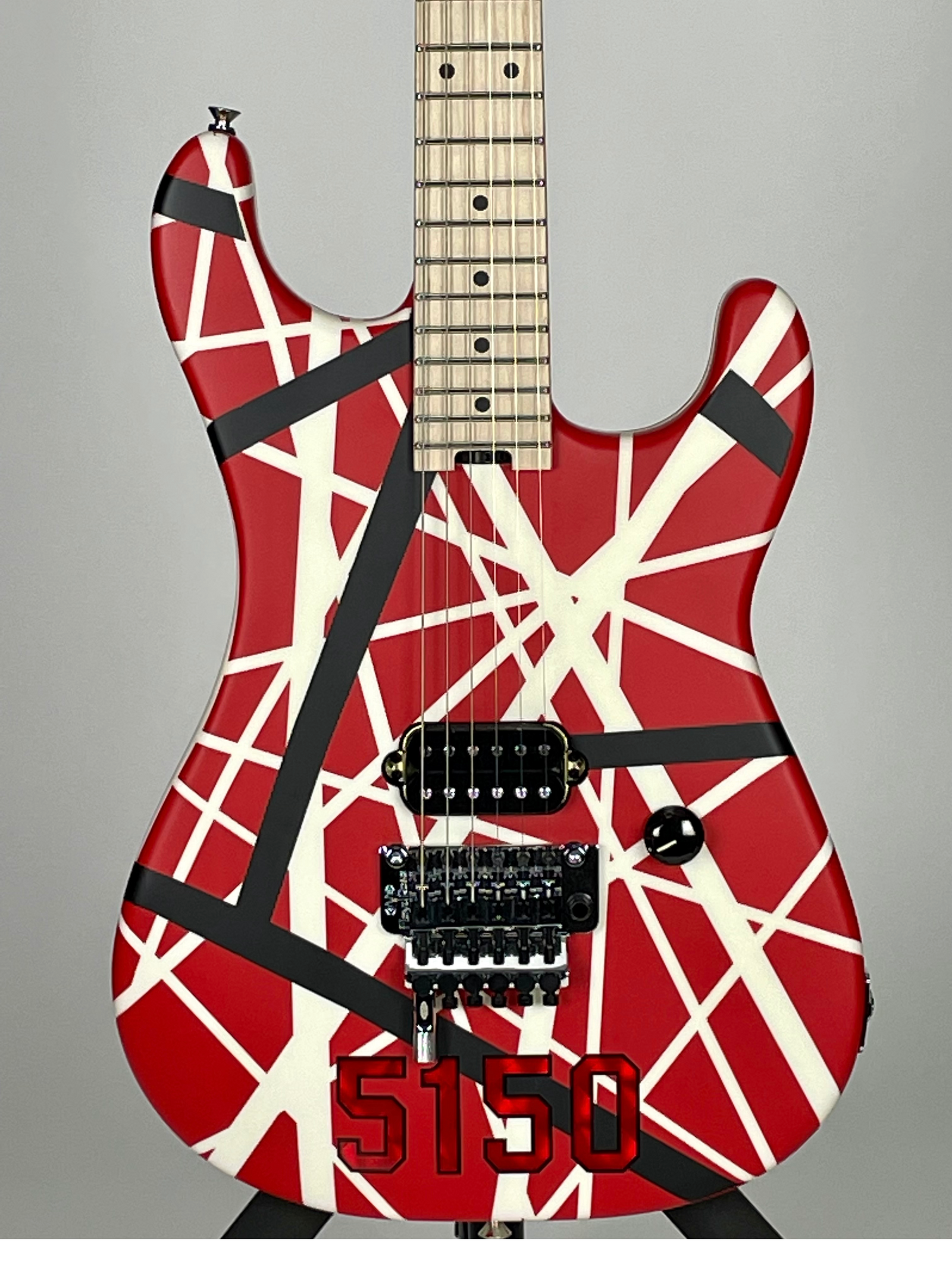 EVH Striped Series 5150 with Maple Fingerboard - Red with Black and White Stripes