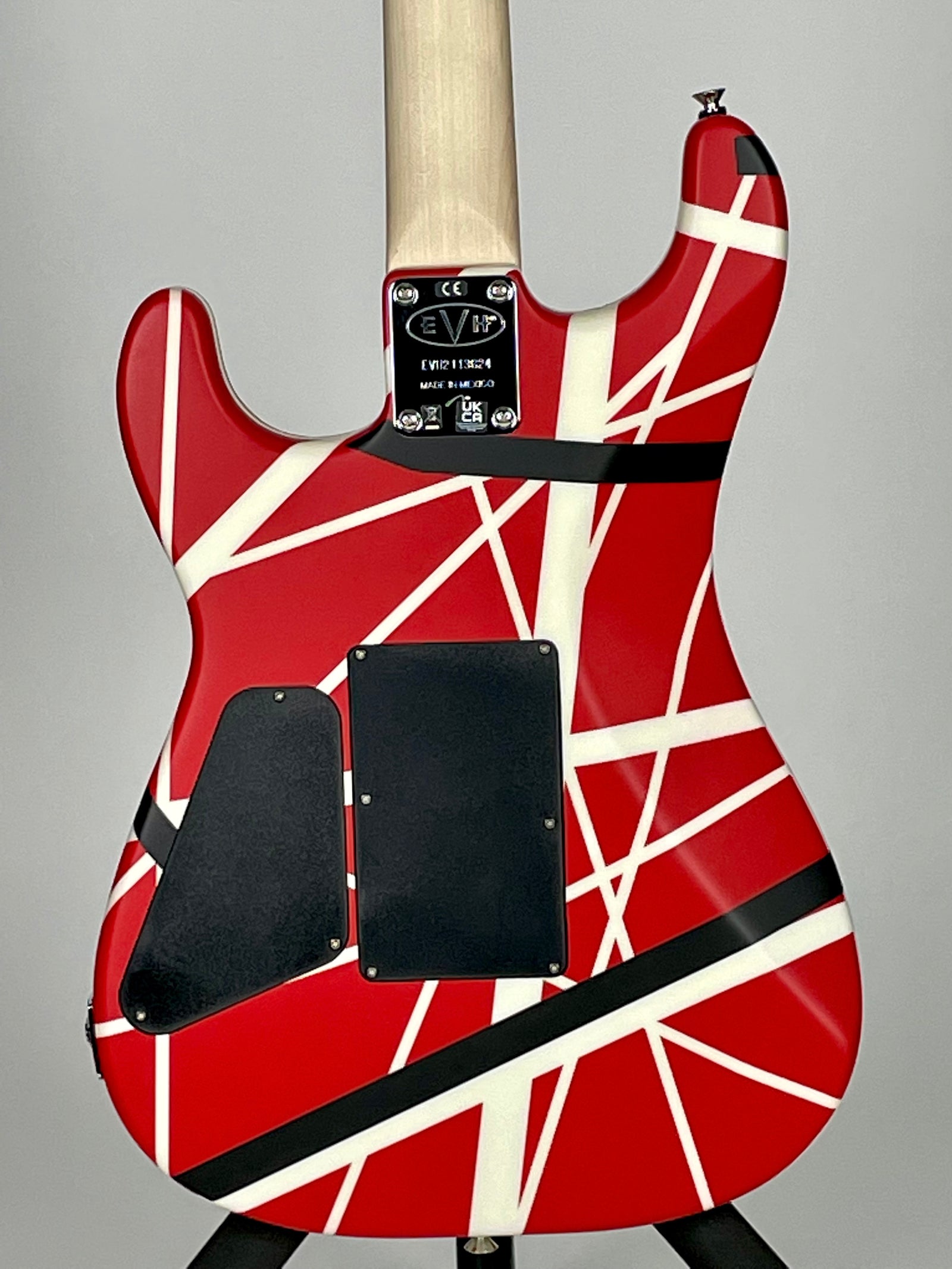EVH Striped Series 5150 with Maple Fingerboard - Red with Black and White Stripes