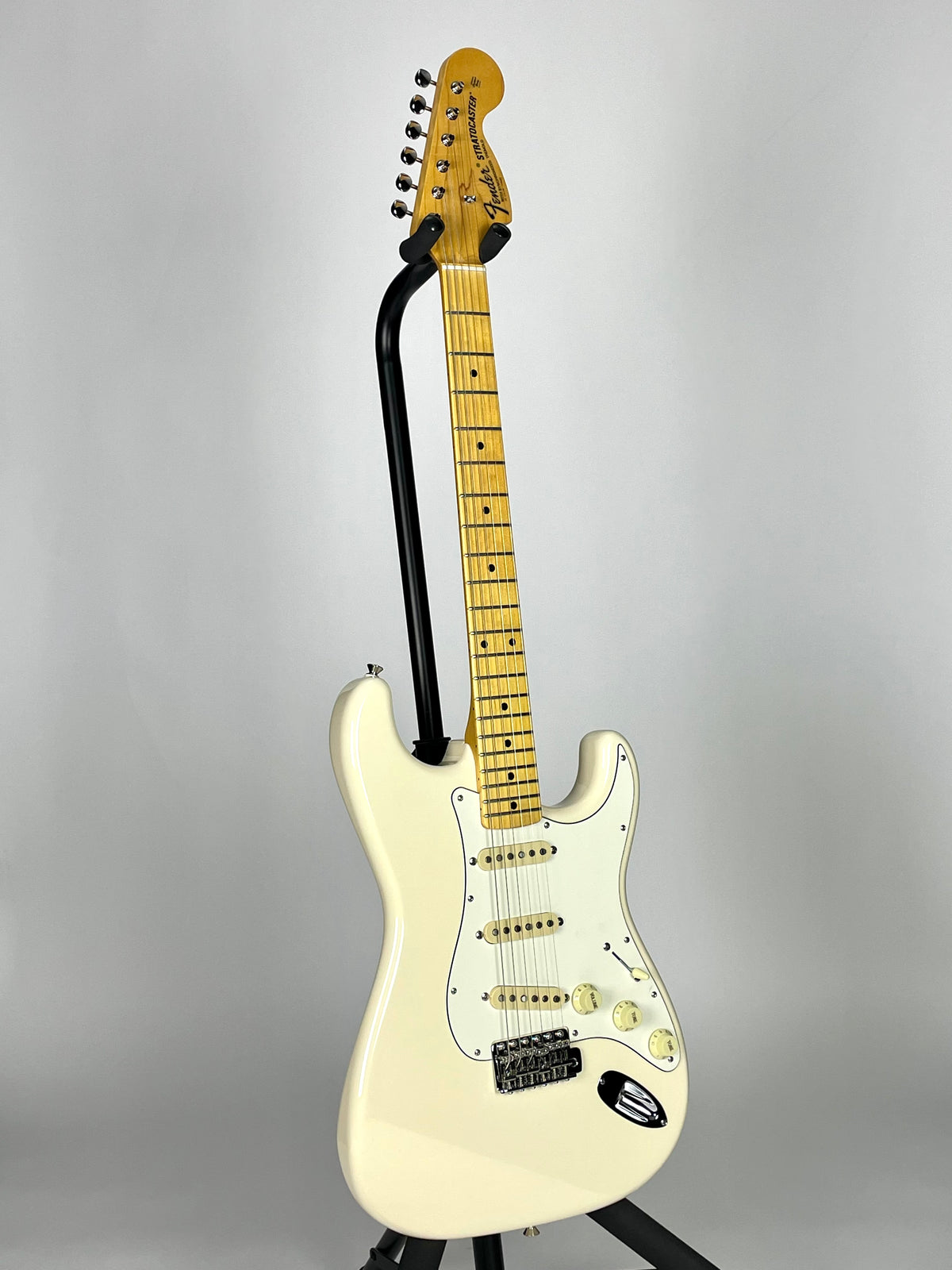 Fender JV Modified '60s Stratocaster with Maple Fingerboard - Olympic White