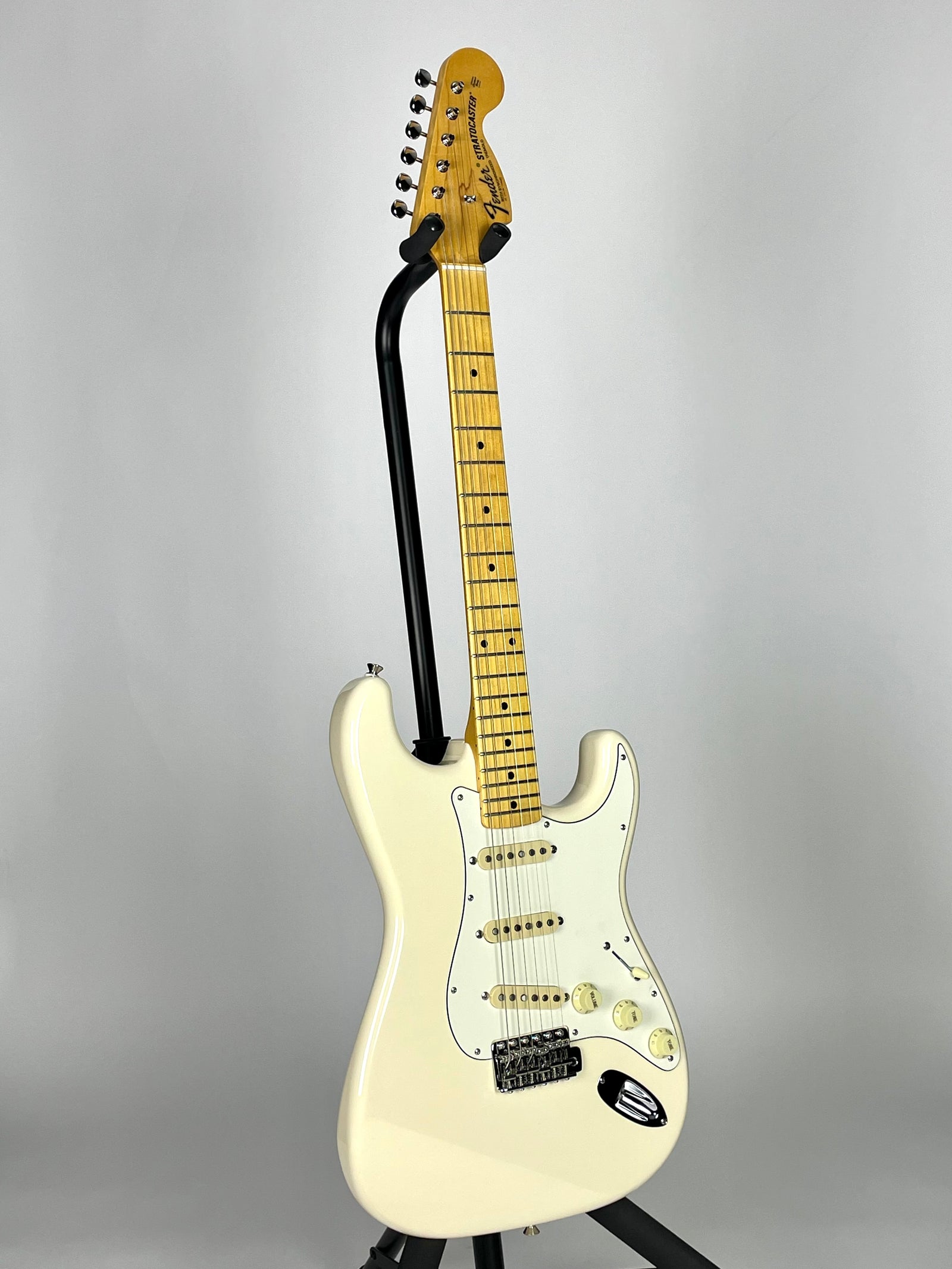 Fender JV Modified '60s Stratocaster with Maple Fingerboard - Olympic White