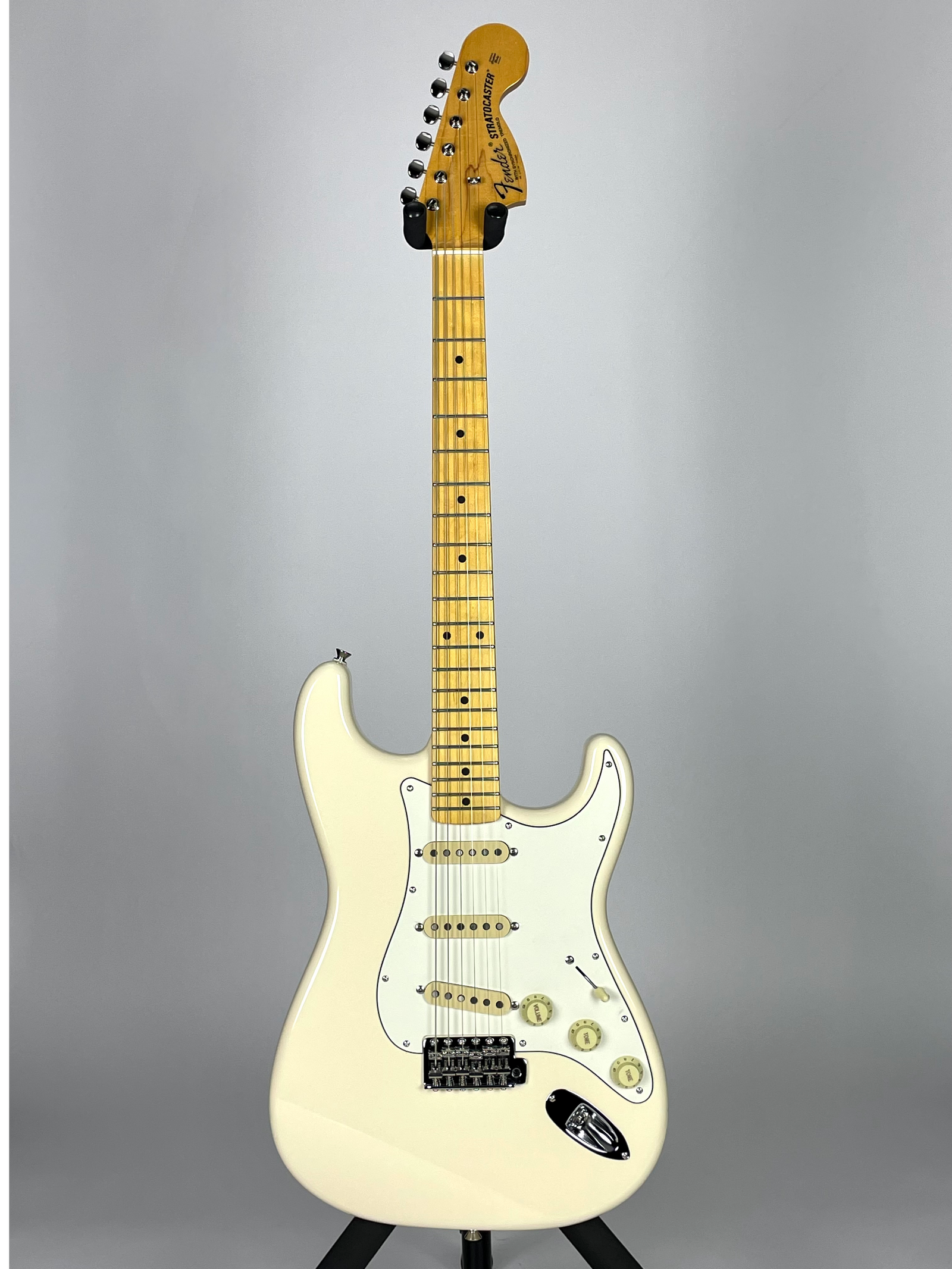 Fender JV Modified '60s Stratocaster with Maple Fingerboard - Olympic White