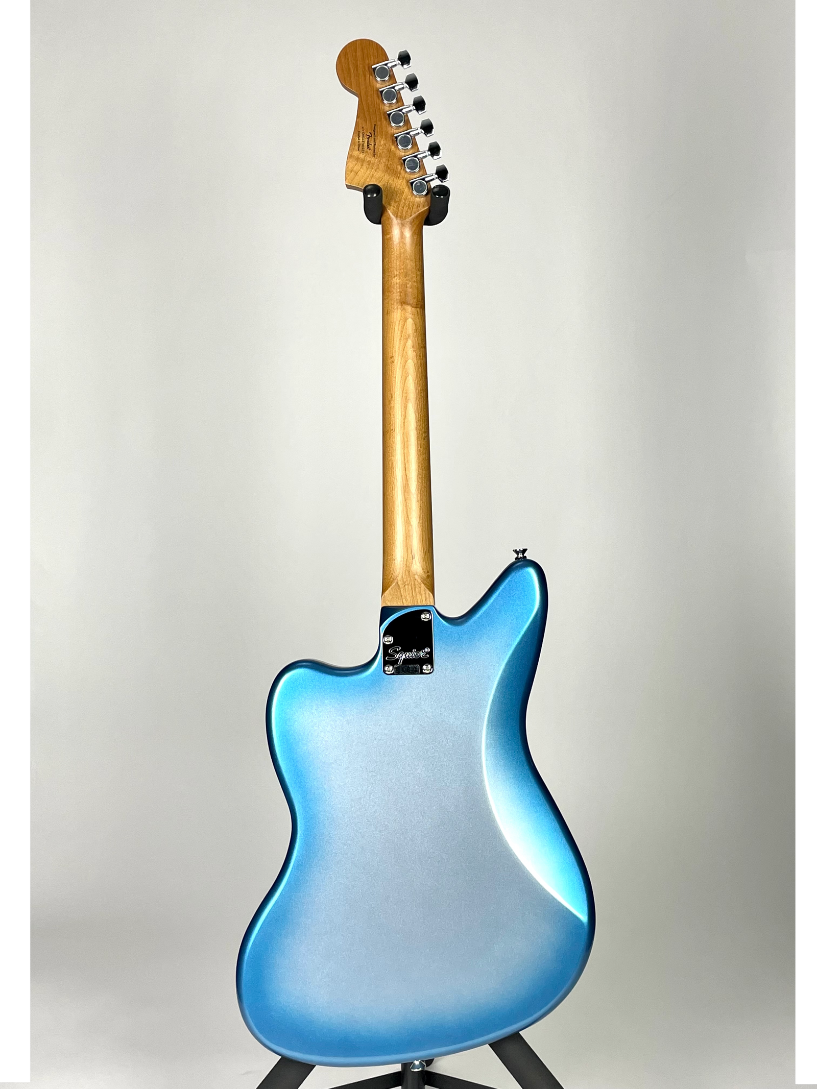 Squier Contontemporary Jaguar HH with Roasted Maple Fingerboard - Sky Blue Metallic