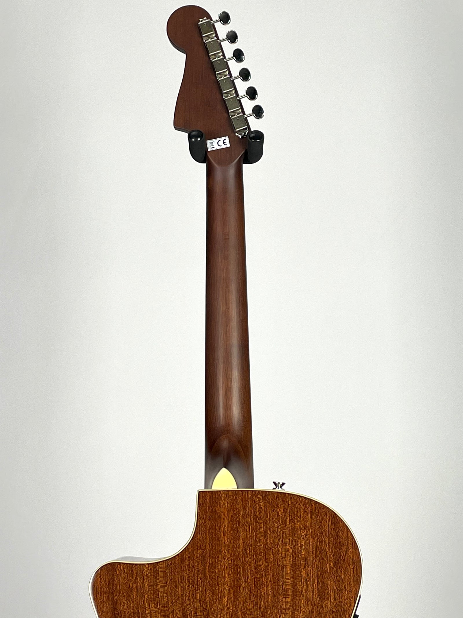 Fender Newporter Player with Walnut Fingerboard - Sunburst
