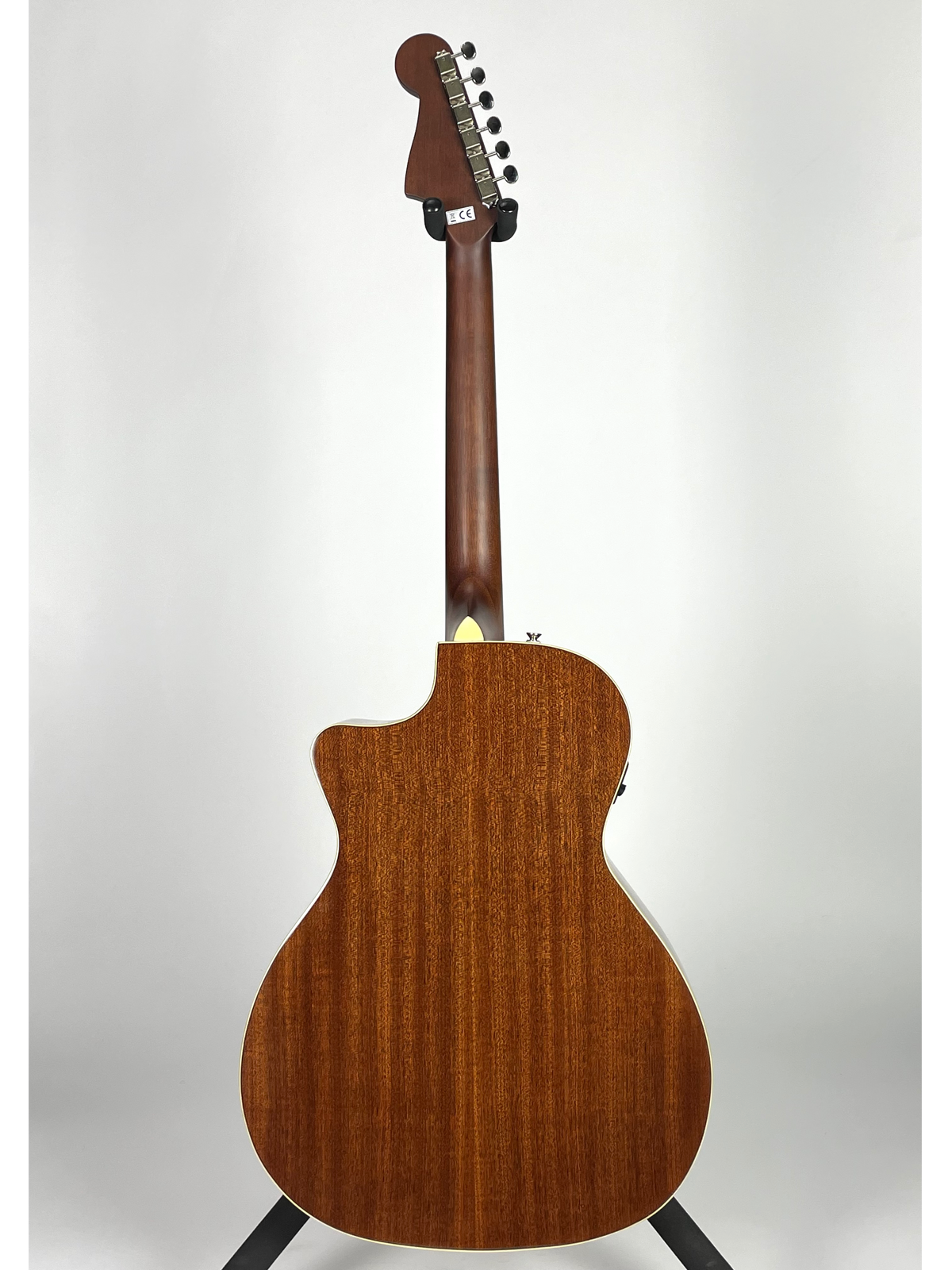 Fender Newporter Player with Walnut Fingerboard - Sunburst