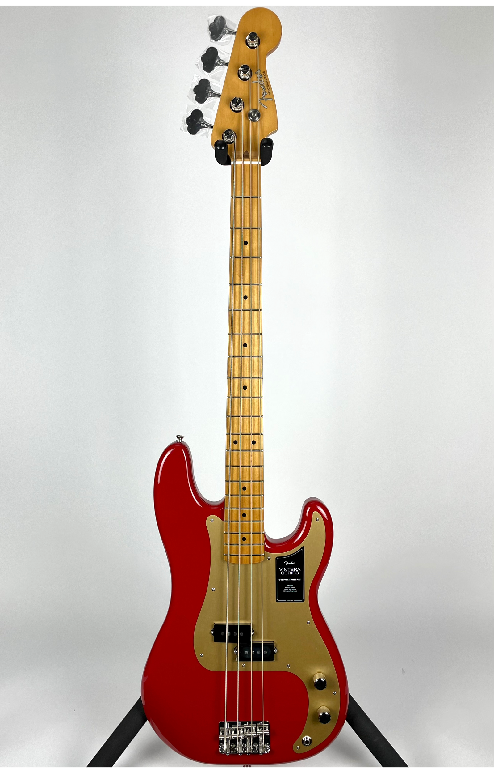 USED Fender Vintera 50s Precision Bass with Maple Fingerboard - Dakota Red