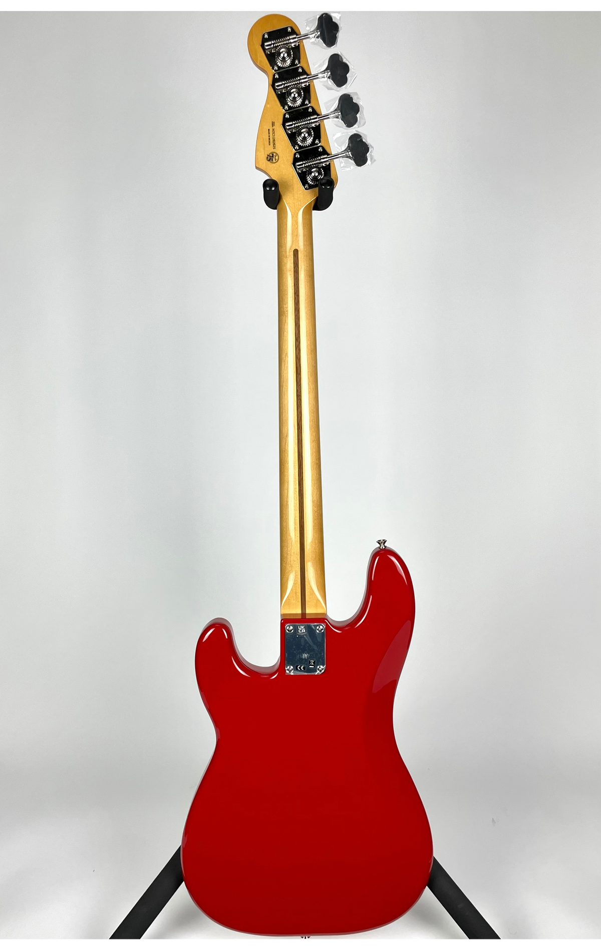 USED Fender Vintera 50s Precision Bass with Maple Fingerboard - Dakota Red