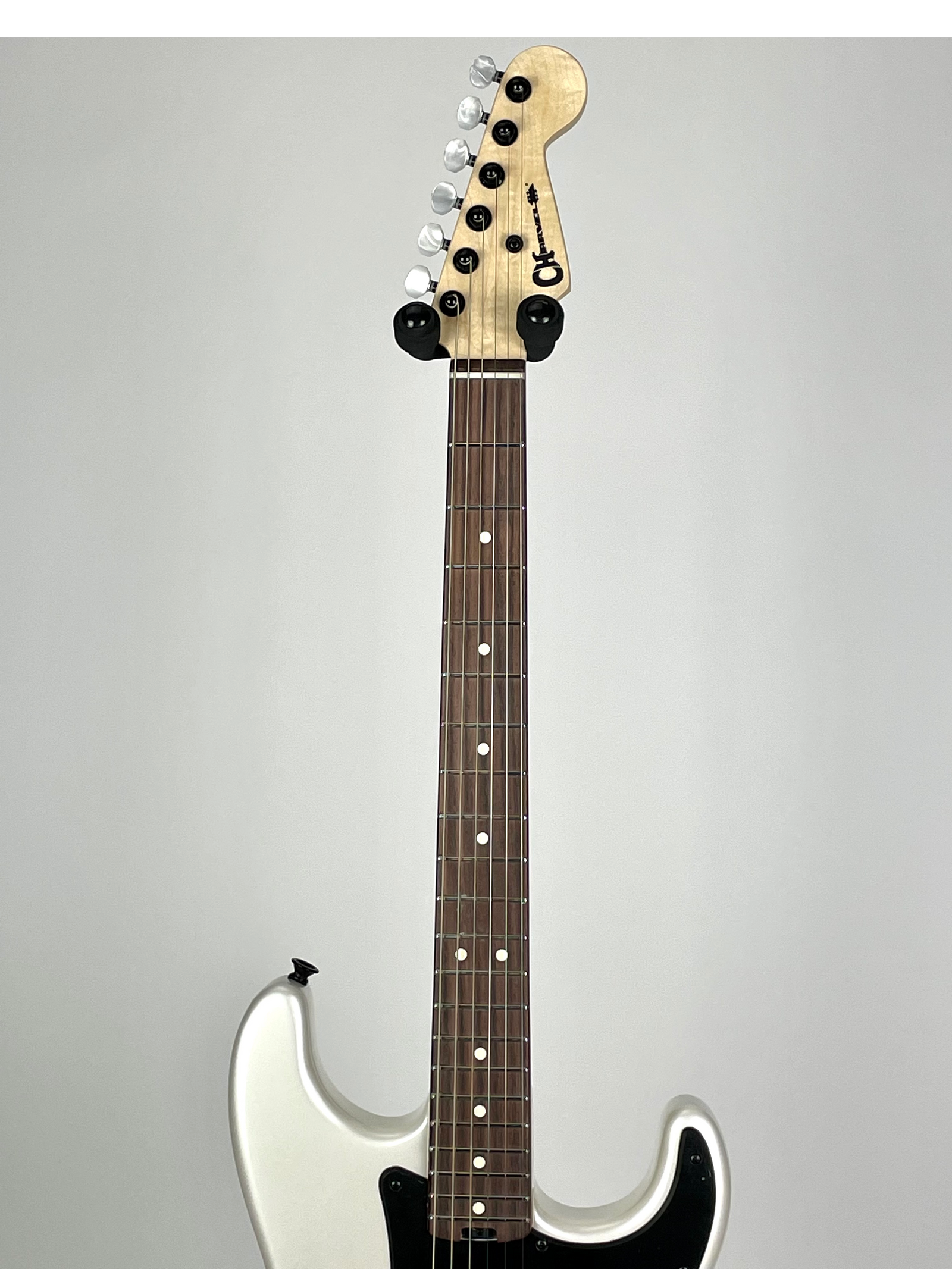 Charvel Artist Series Jake E Lee Pro-Mod So-Cal Style 1 with Rosewood Fingerboard - Pearl White