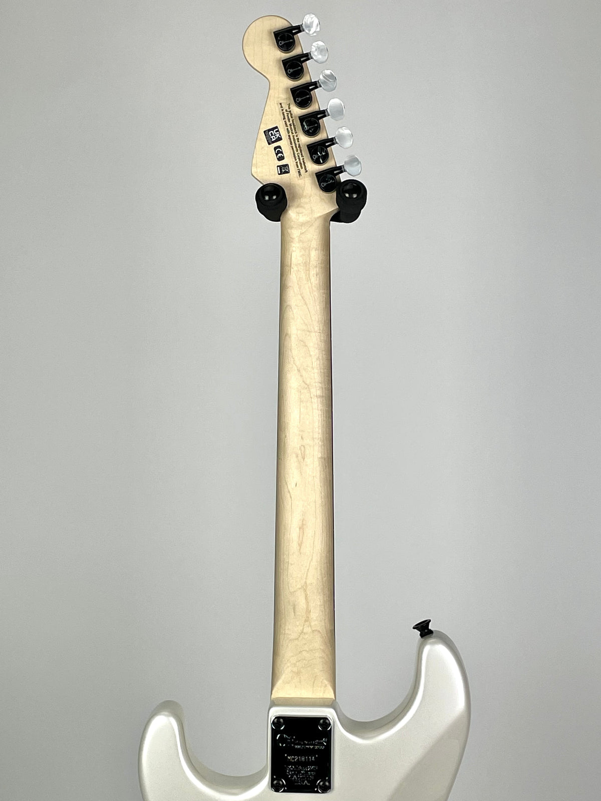 Charvel Artist Series Jake E Lee Pro-Mod So-Cal Style 1 with Rosewood Fingerboard - Pearl White