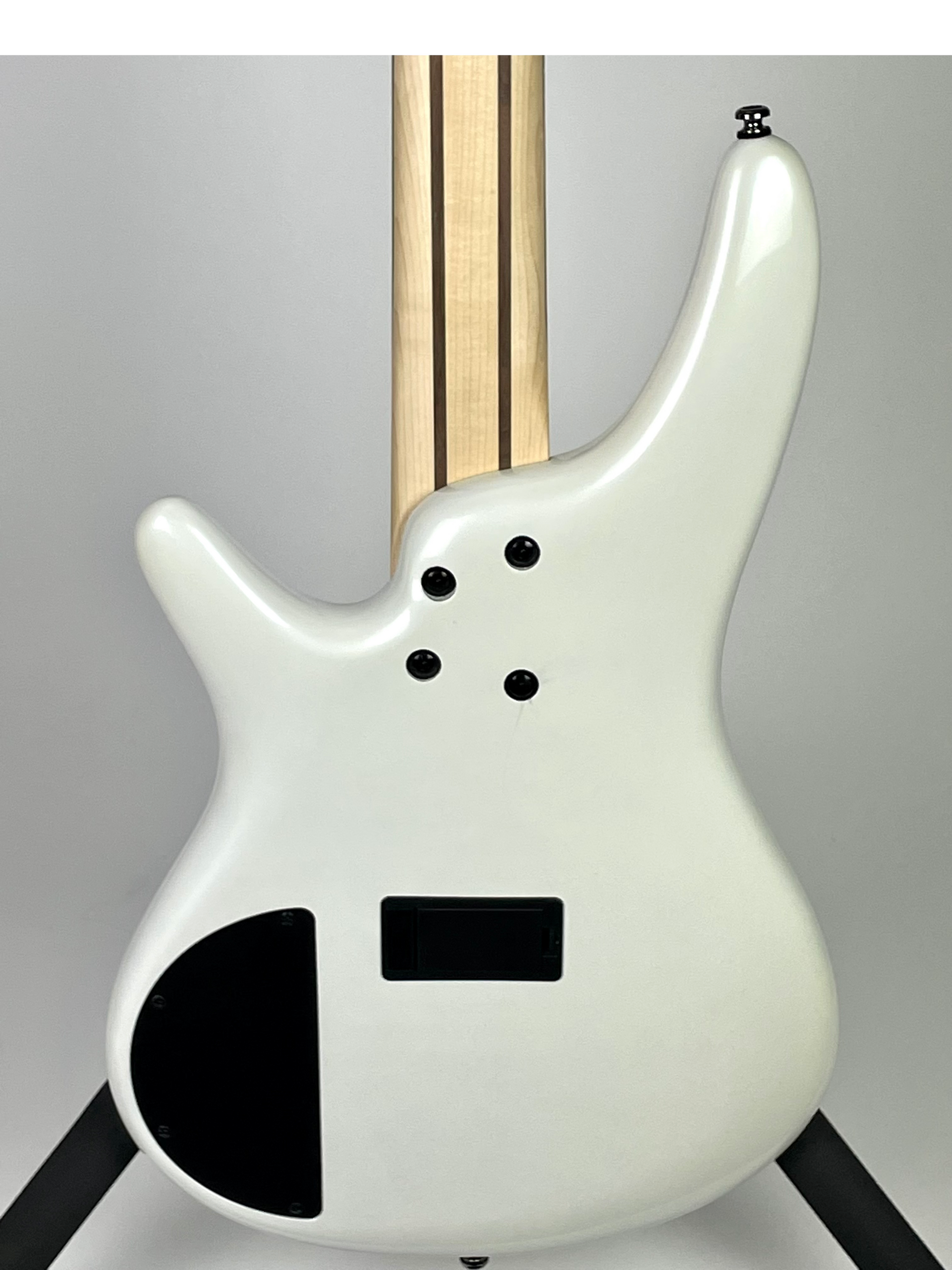 Ibanez SR305E-PW SR Series 5-String Bass with Jatoba Fingerboard - Pearl White