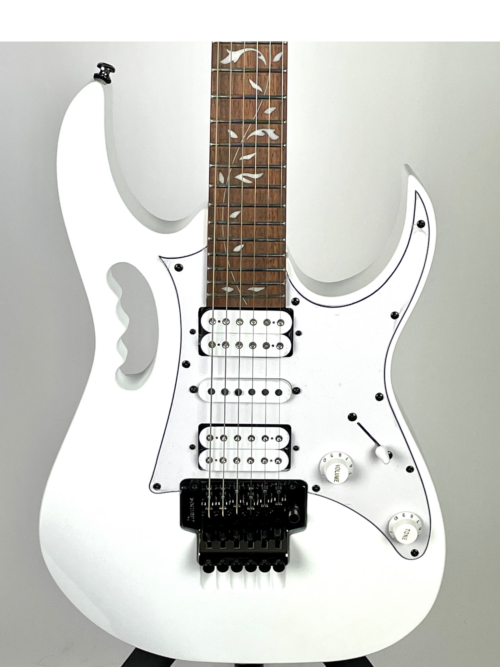 Ibanez JEMJR-WH Steve Vai Artist Signature Guitar with Jatoba Fingerboard - White