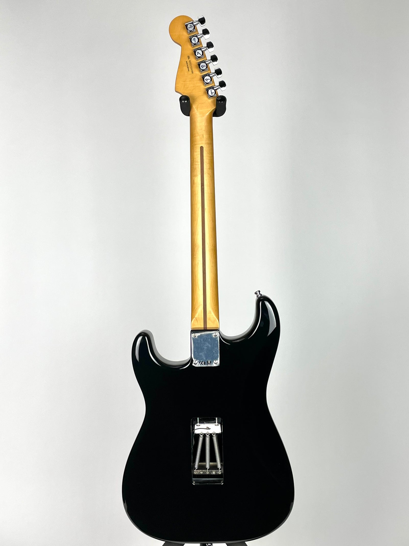 Fender Artist Series Tom Morello Stratocaster with Rosewood Fingerboard - Black