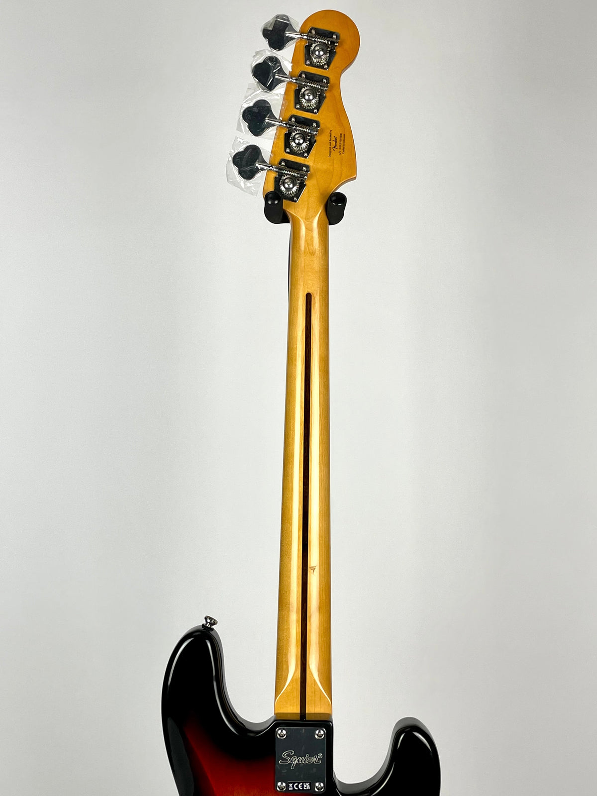 Squier Classic Vibe 60s Precision Bass Left-Handed with Laurel