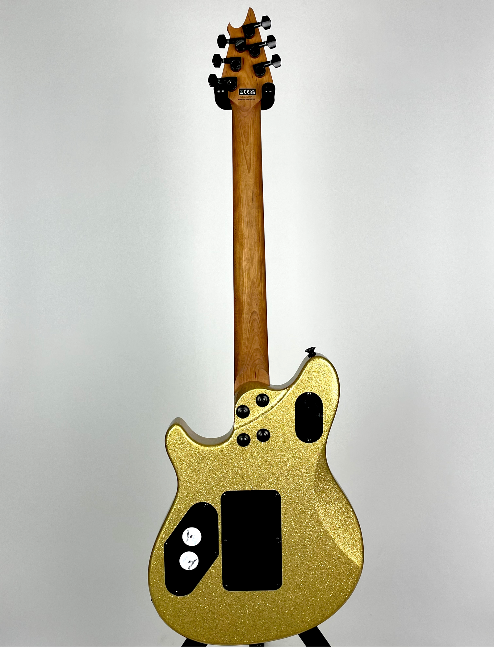 EVH Wolfgang WG Standard with Baked Maple Fingerboard - Gold Sparkle